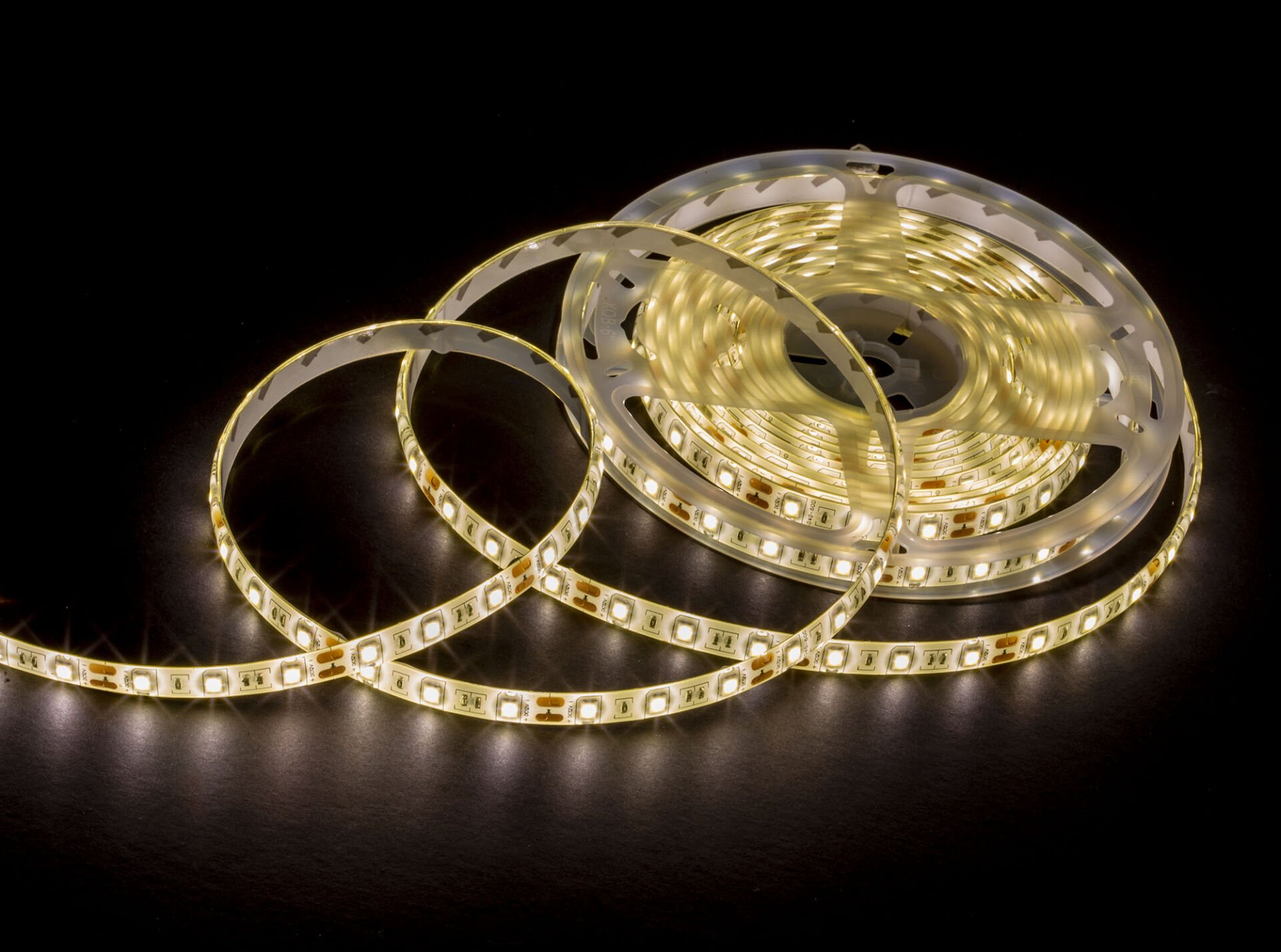 12V 4040 DIŞ MEKAN BEYAZ ŞERİT LED