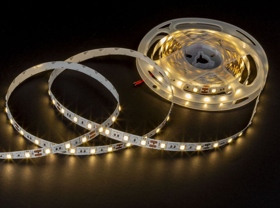 12V 4040 İÇ MEKAN BEYAZ ŞERİT LED